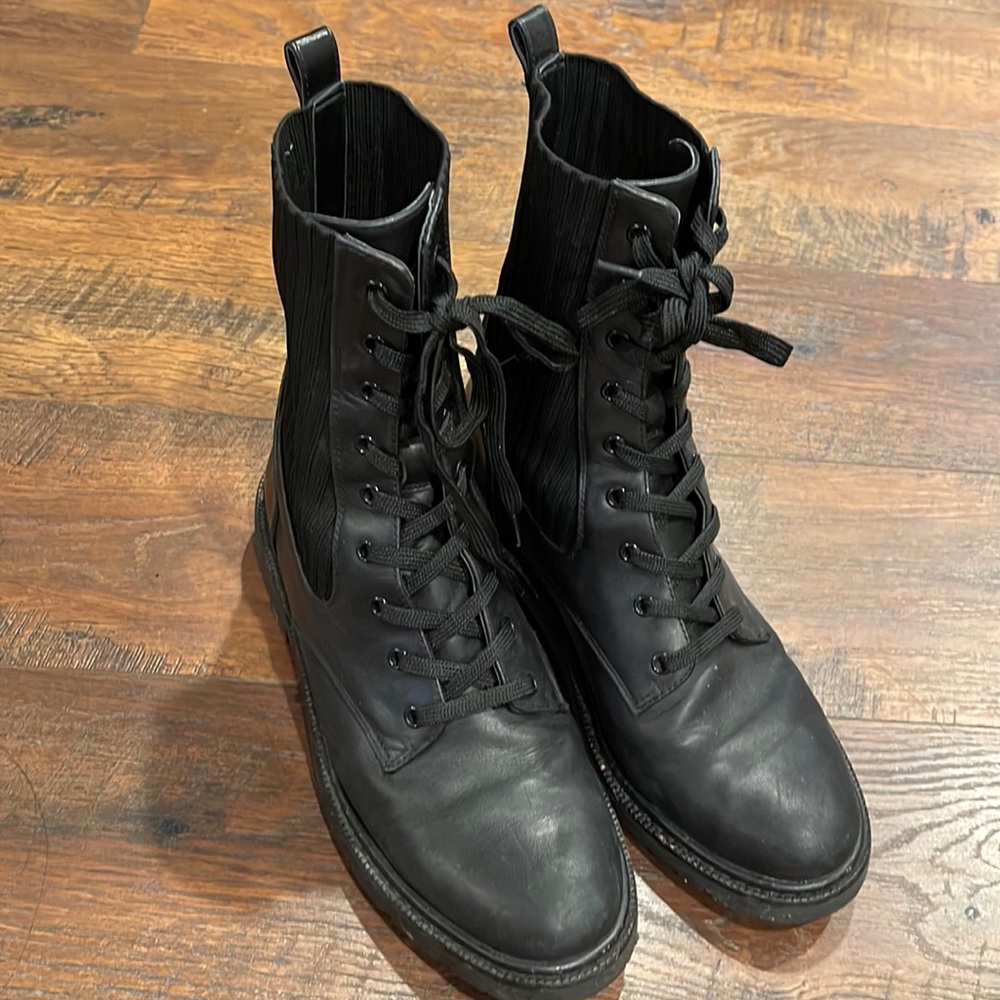 Sam Edelman boots size 9